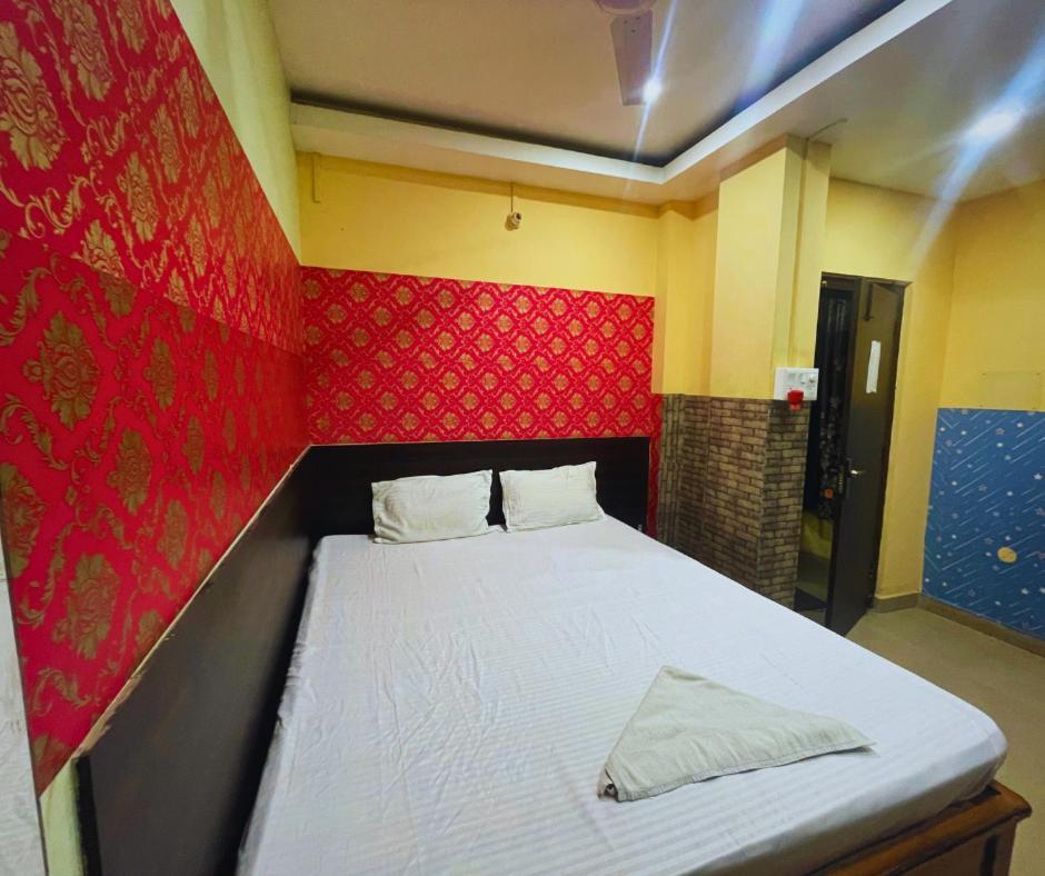 فندق H K Residency Near Kalakshetra غاواهاتي المظهر الخارجي الصورة