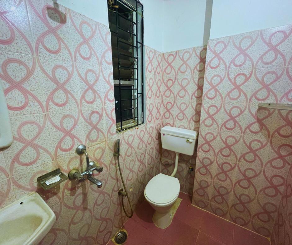 فندق H K Residency Near Kalakshetra غاواهاتي المظهر الخارجي الصورة